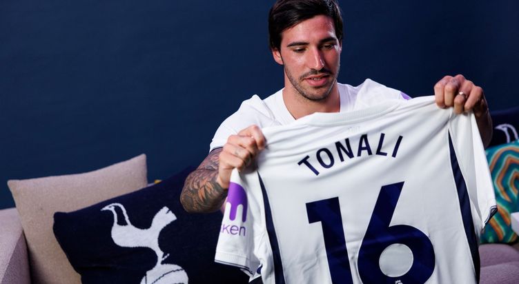 Tottenham sudah datangkan Sandro Tonali dari Newcastle
