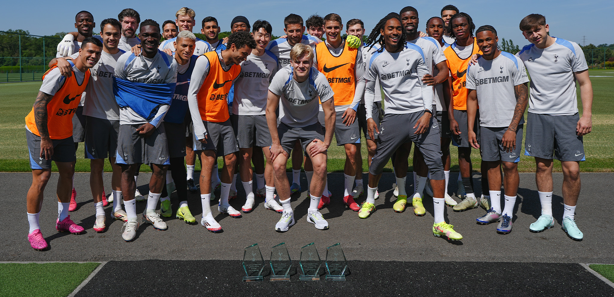 www.tottenhamhotspur.com