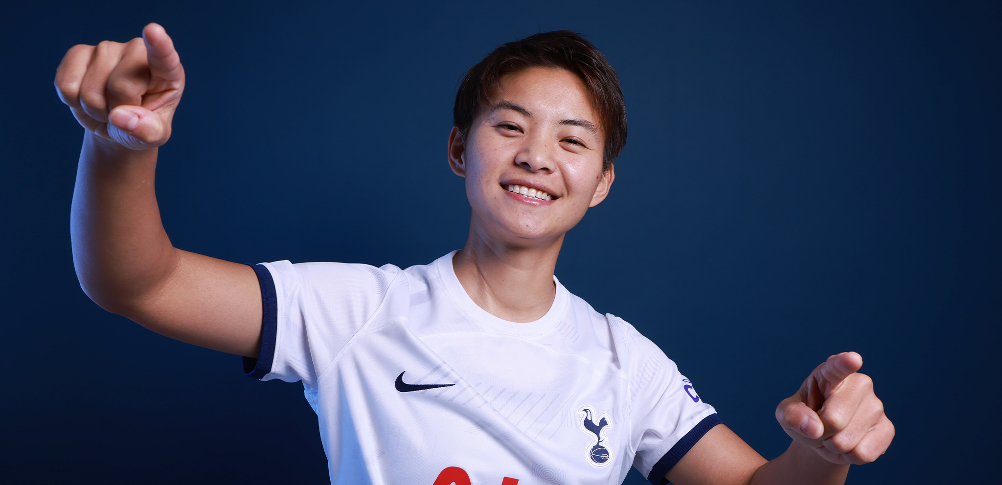 Shuang Wang appearance, activities and festive fun at WSL north London ...