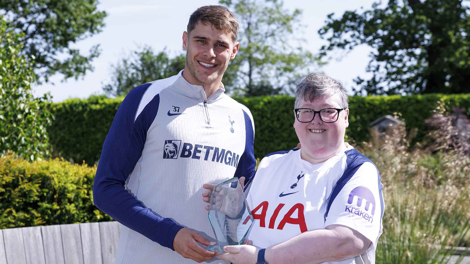 Micky wins Goal of the Season - Tottenham Hotspur