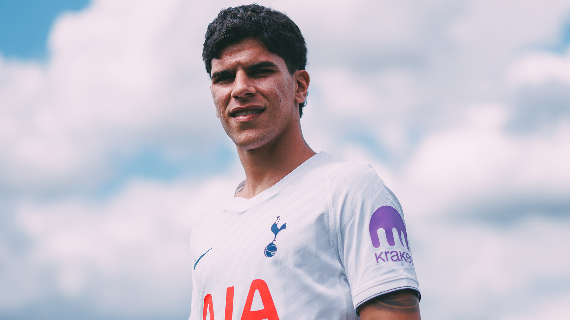 Mateus Fernandes: “I told Pedro Porro, 'I’m ready to fight for titles'...” - Tottenham Hotspur