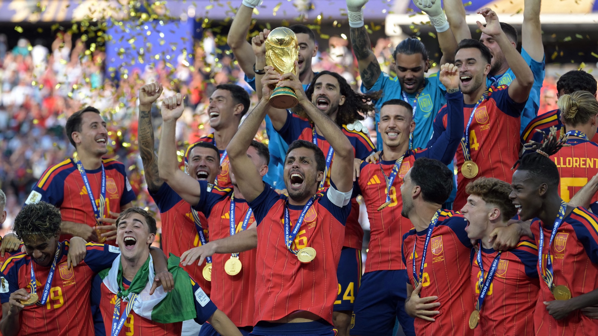 Send your messages to World Champion, Pedro - Tottenham Hotspur