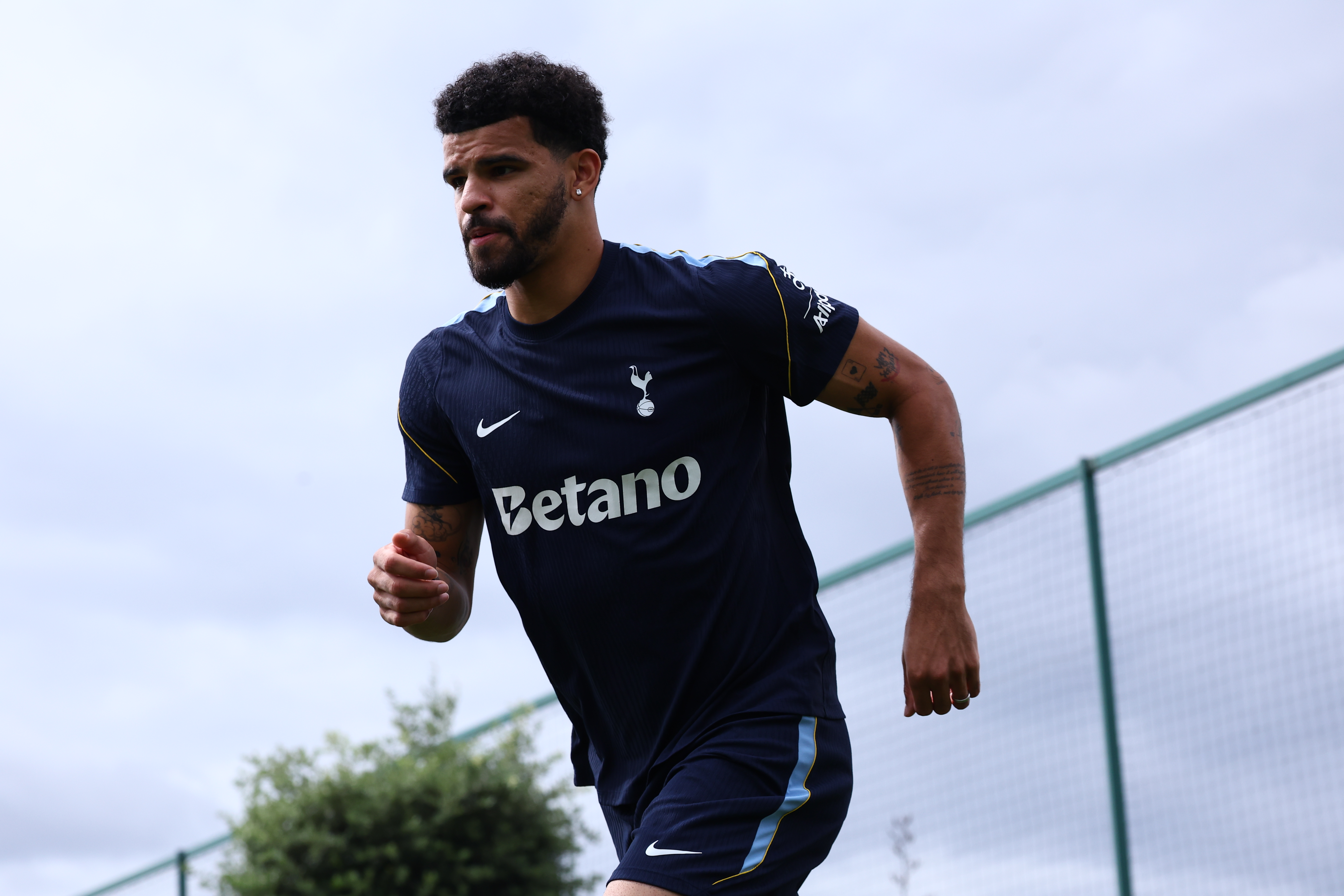 Gallery: Building up to Brentford - Tottenham Hotspur