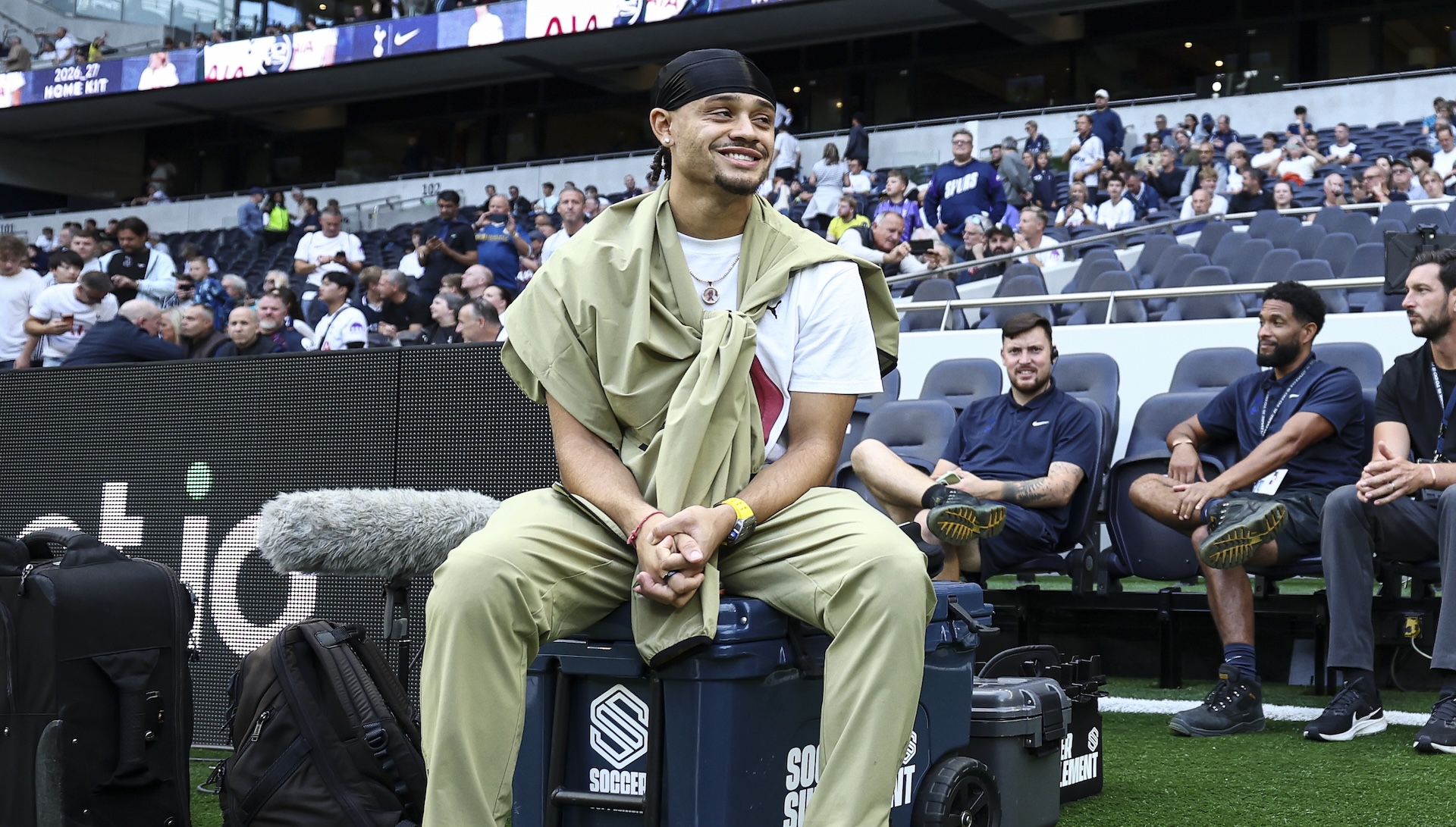 Tottenham's Xavi Simons Enrolls in Harvard Business Course During Injury Recovery
